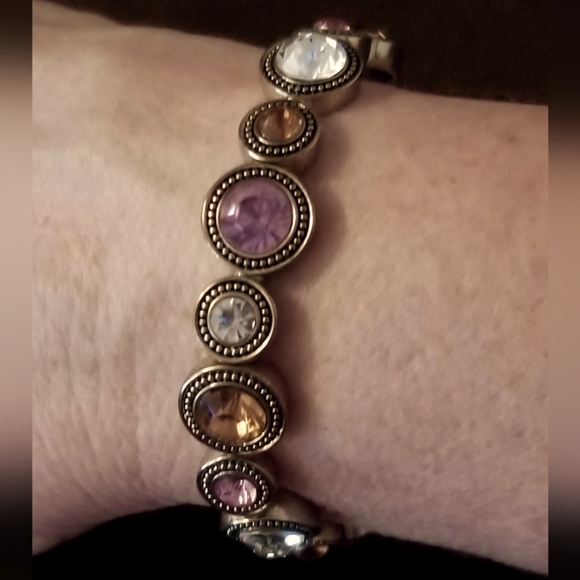 VINTAGE SILVER PLATED MULTI-COLORED BEZEL SET STONE STRETCH BRACELET -FITS 7"-8" - Picture 6 of 7